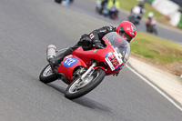 Vintage-motorcycle-club;eventdigitalimages;mallory-park;mallory-park-trackday-photographs;no-limits-trackdays;peter-wileman-photography;trackday-digital-images;trackday-photos;vmcc-festival-1000-bikes-photographs